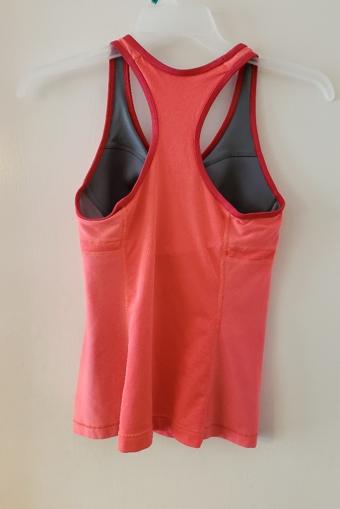 Nike women's Dri Fit Y-back tank Medium - Picture 2 of 7